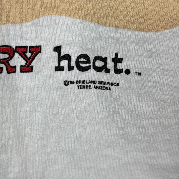 Vintage Oneita Laughlin Tempe, Arizona 1995 Tshirt Size XL - Picture 8 of 11